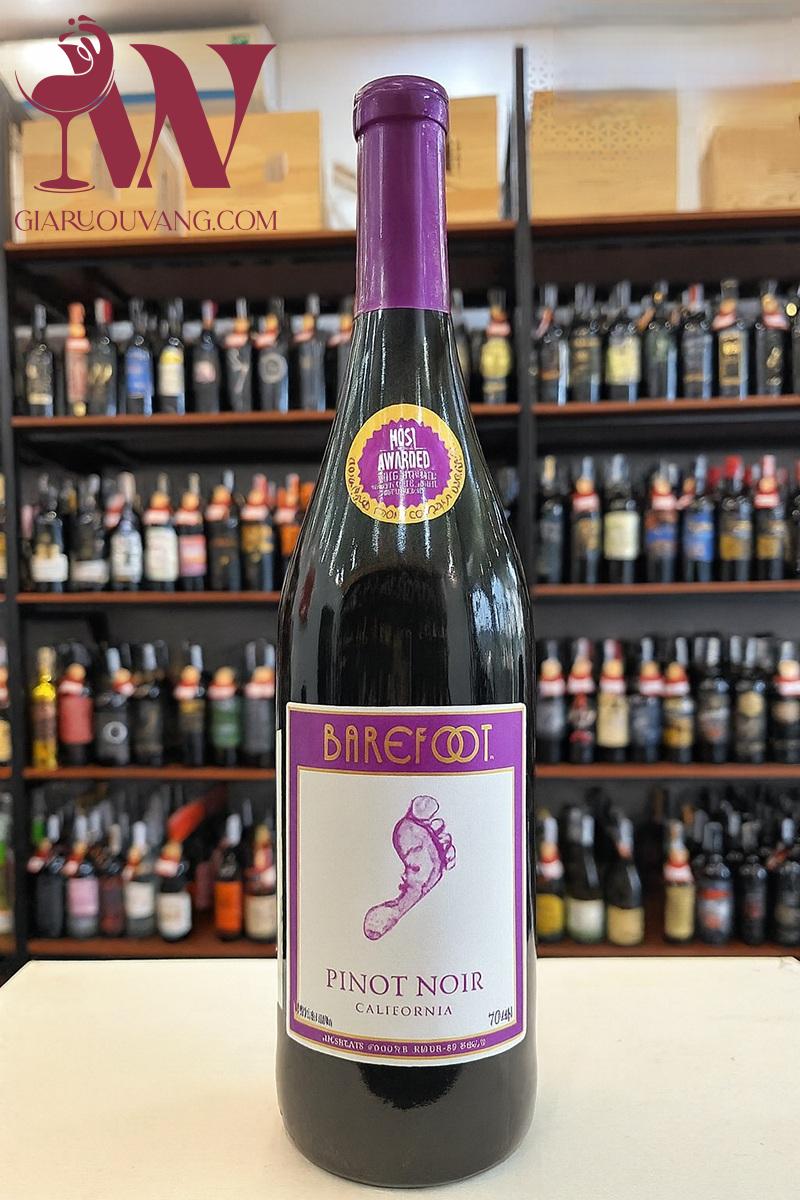 VANG MỸ BAREFOOT VARIETAL PINOT NOIR