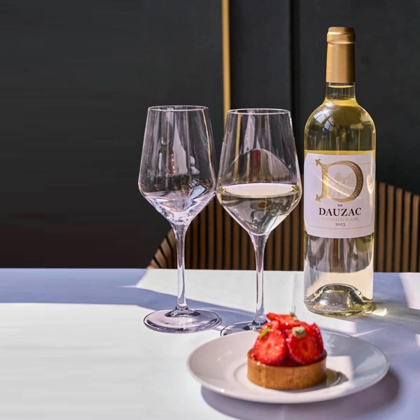 VANG TRẮNG D DE DAUZAC BLANC