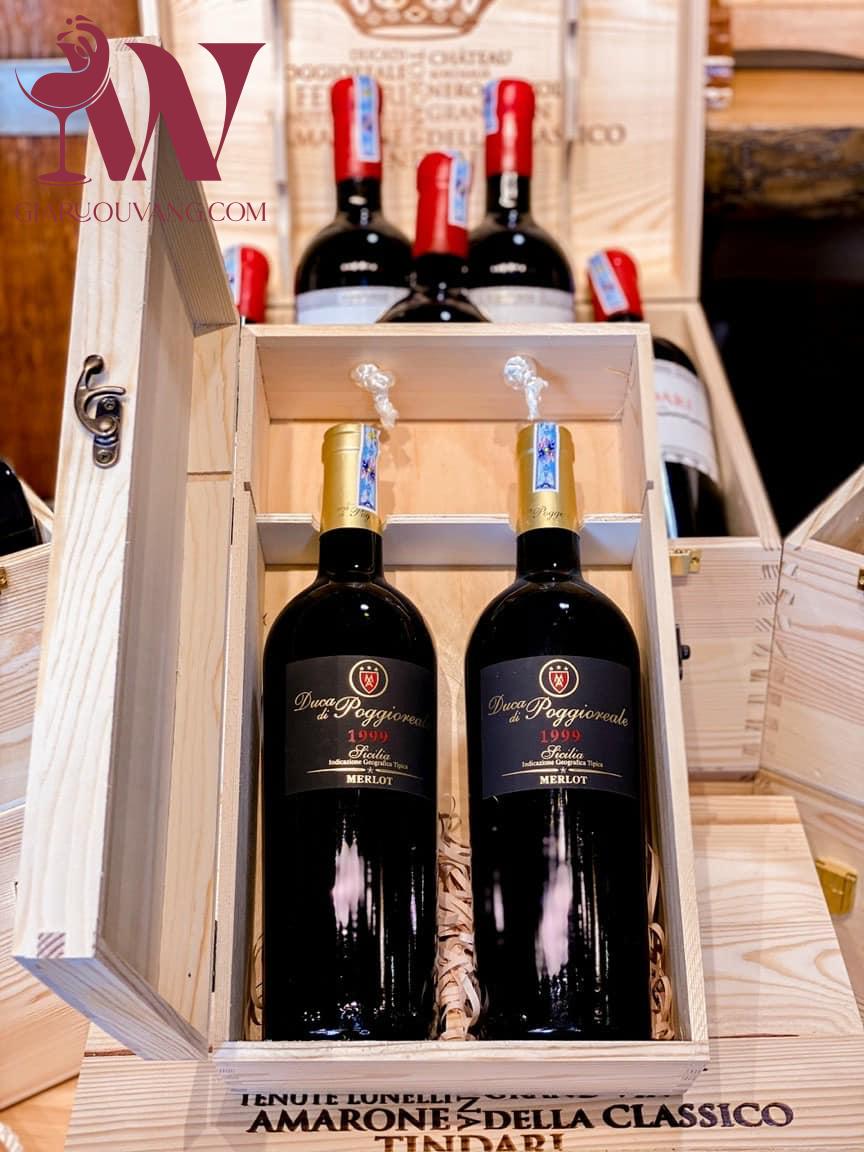 VANG Ý DUCA DI POGGIOREALE MERLOT 1999