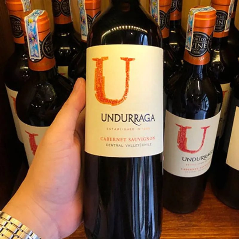 VANG CHILE UNDUR VARIETAL CABERNET SAUVIGNON 13,5 ĐỘ